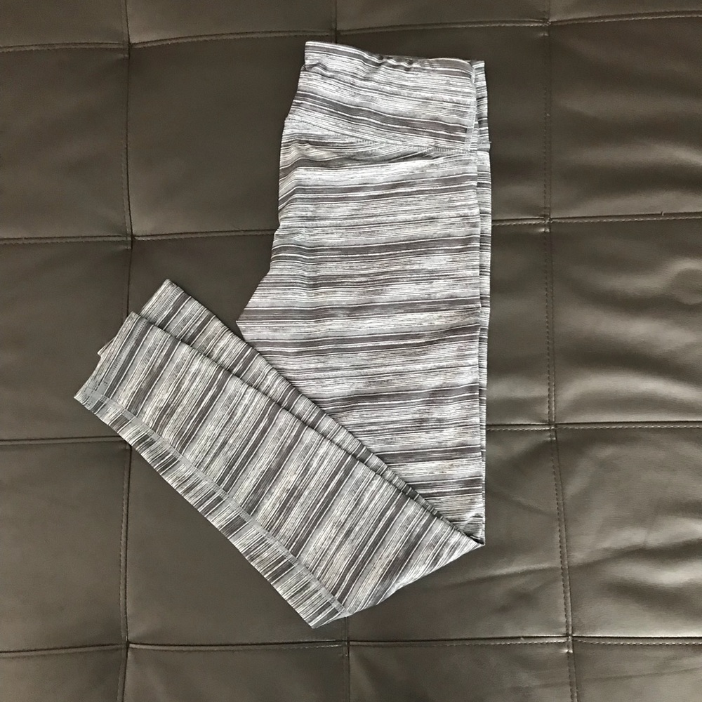 Old navy athletic leggings